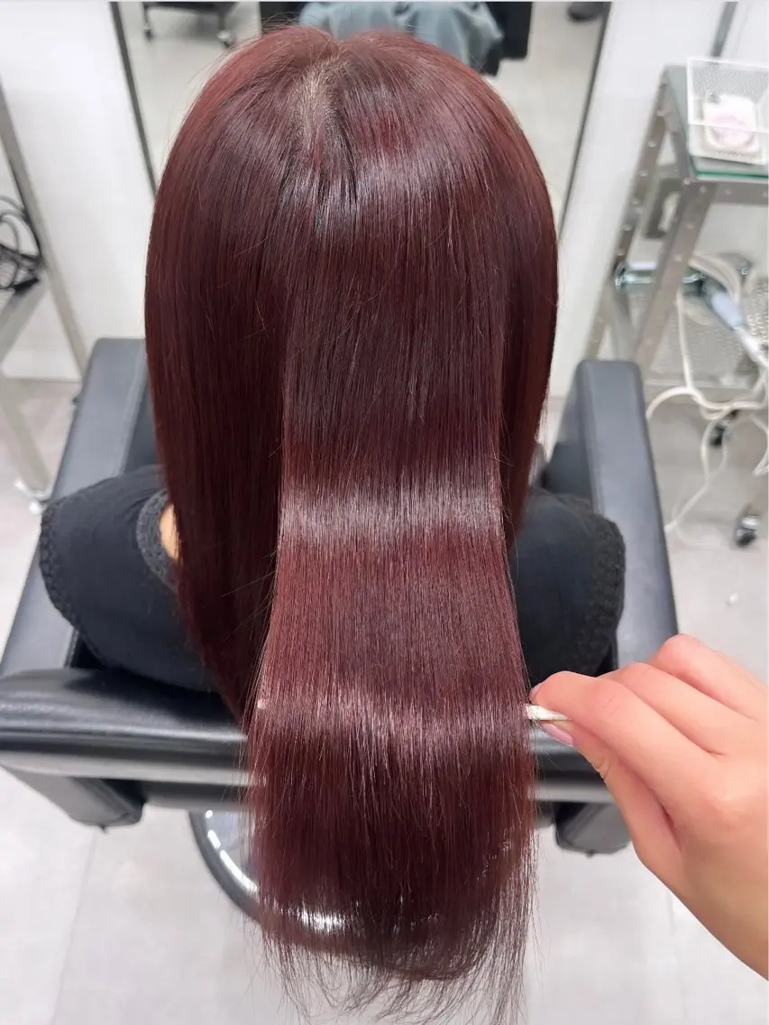 カラー カシス レッドカラー ヘアカラー やまもと ここのヘアスタイル