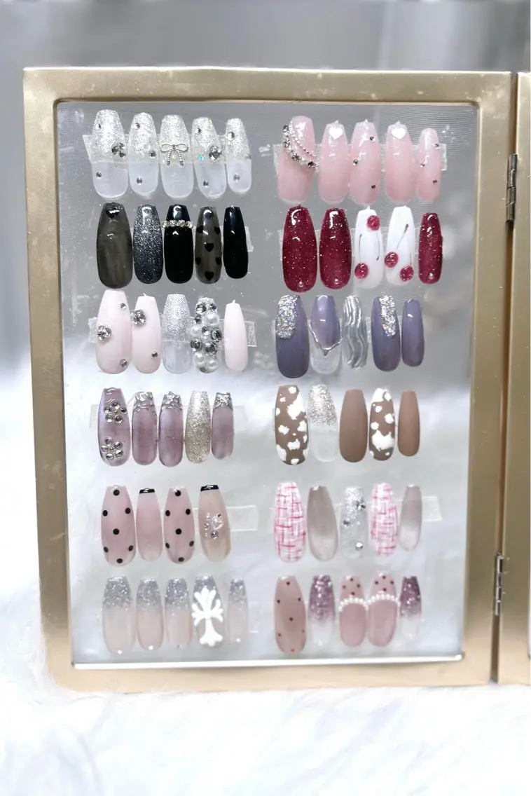 ネイル ハンドネイル nailsalon AXIAのネイルデザイン