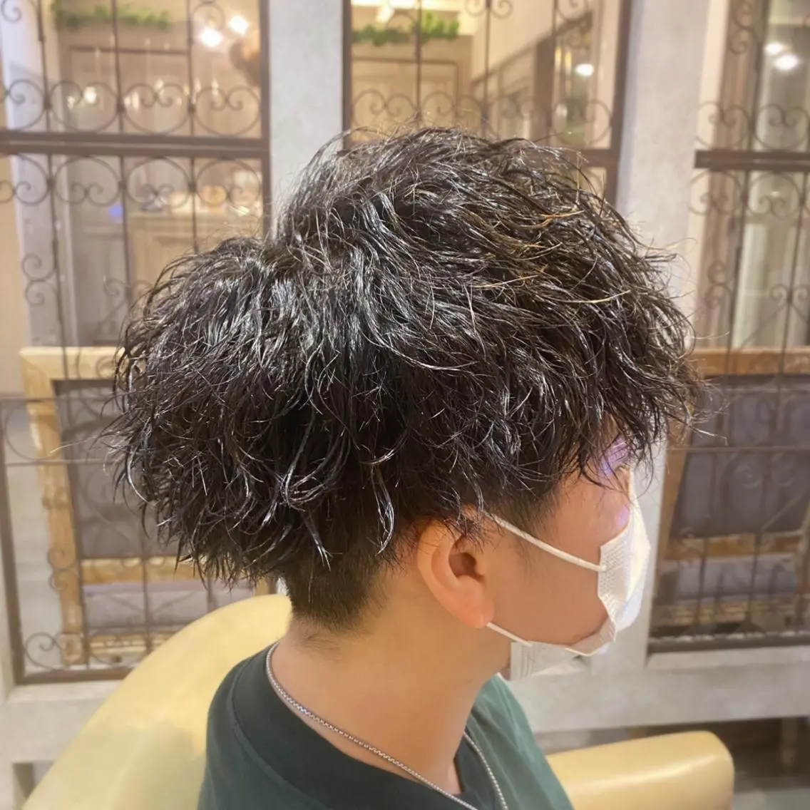 ショート パーマ メンズ カット ヘアカラー パーマ トリートメント メンズパーマ 西條真治のヘアスタイル