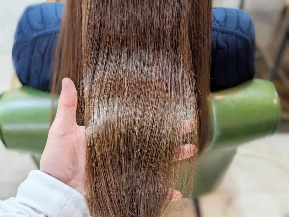 ロング nuuk 山口のヘアスタイル