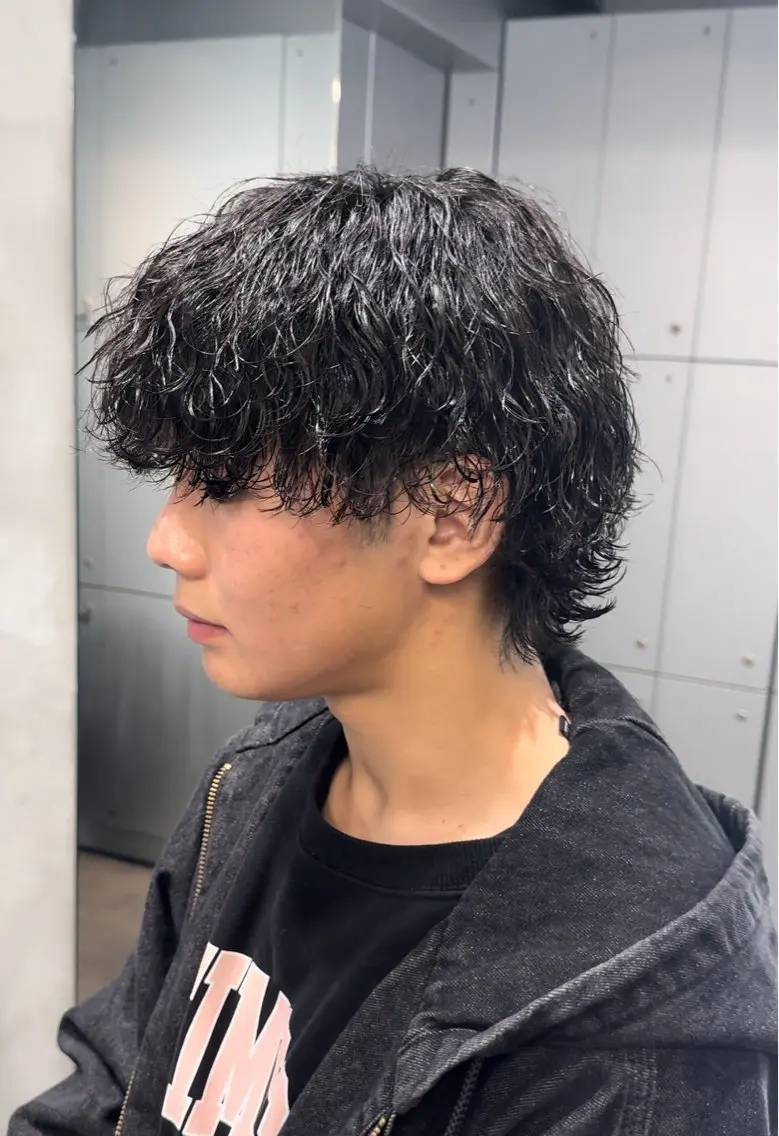 パーマ メンズ カット パーマ トリートメント fifth リュウセイのヘアスタイル