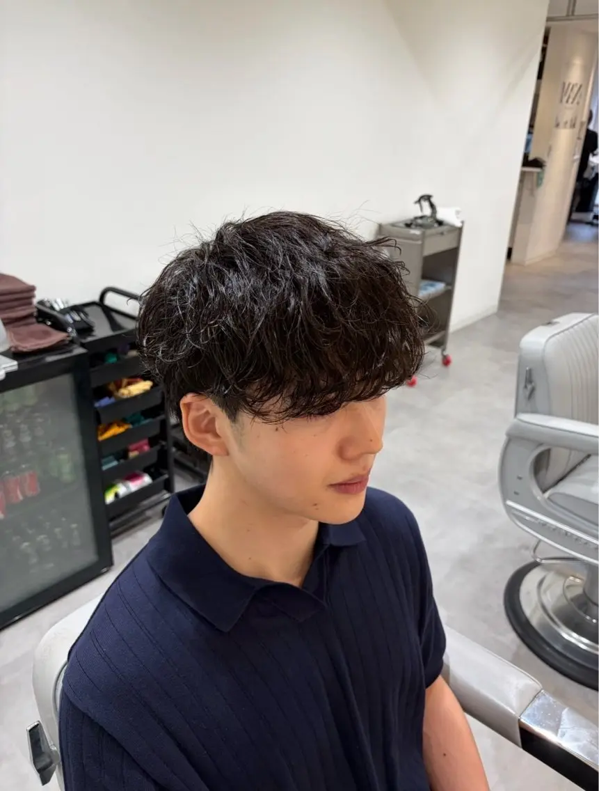 ショート パーマ メンズ メンズパーマ カット パーマ メンズ特化･フェザー パーマ コウタロウのヘアスタイル