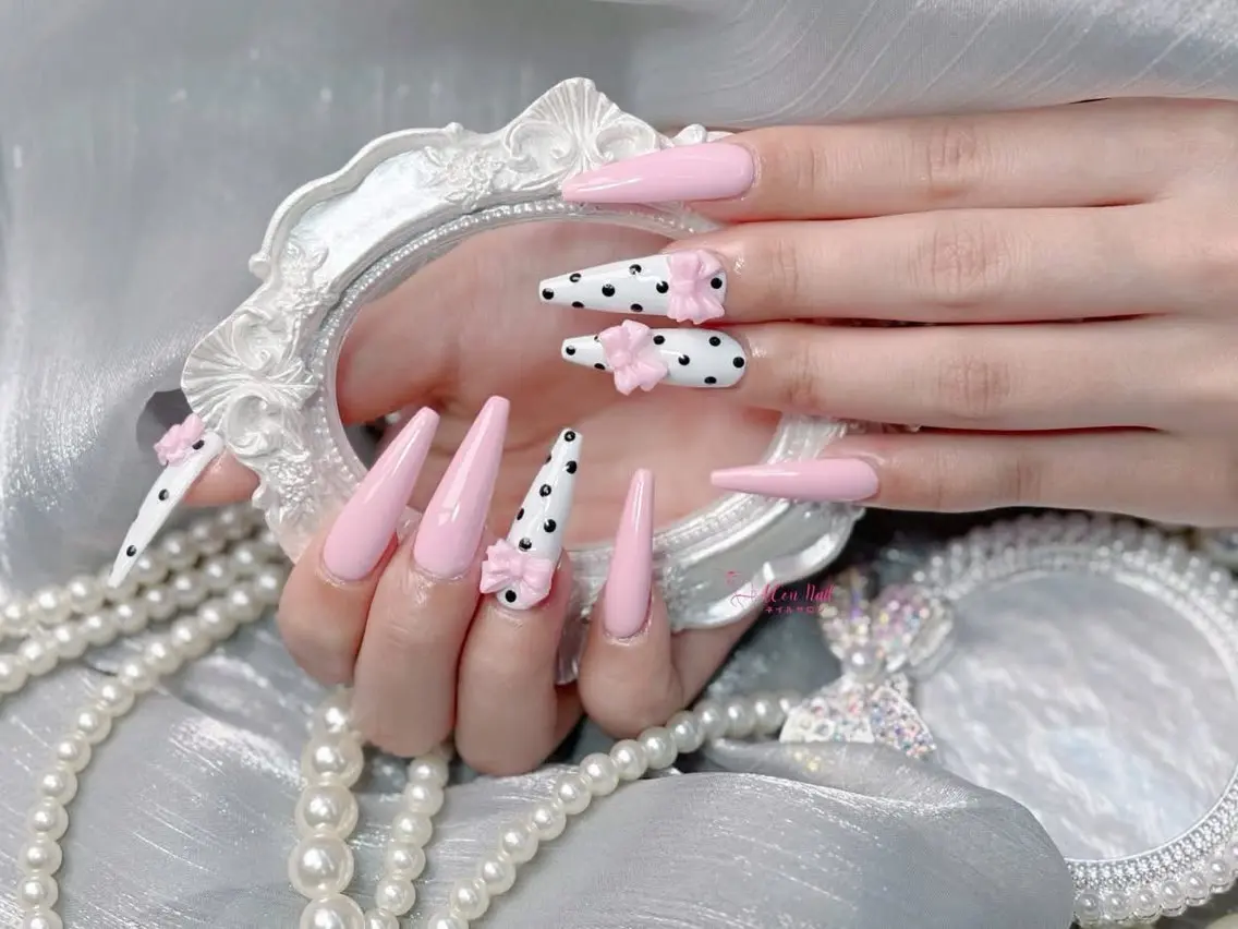 ネイル ハンドネイル Van Nail Salonのネイルデザイン