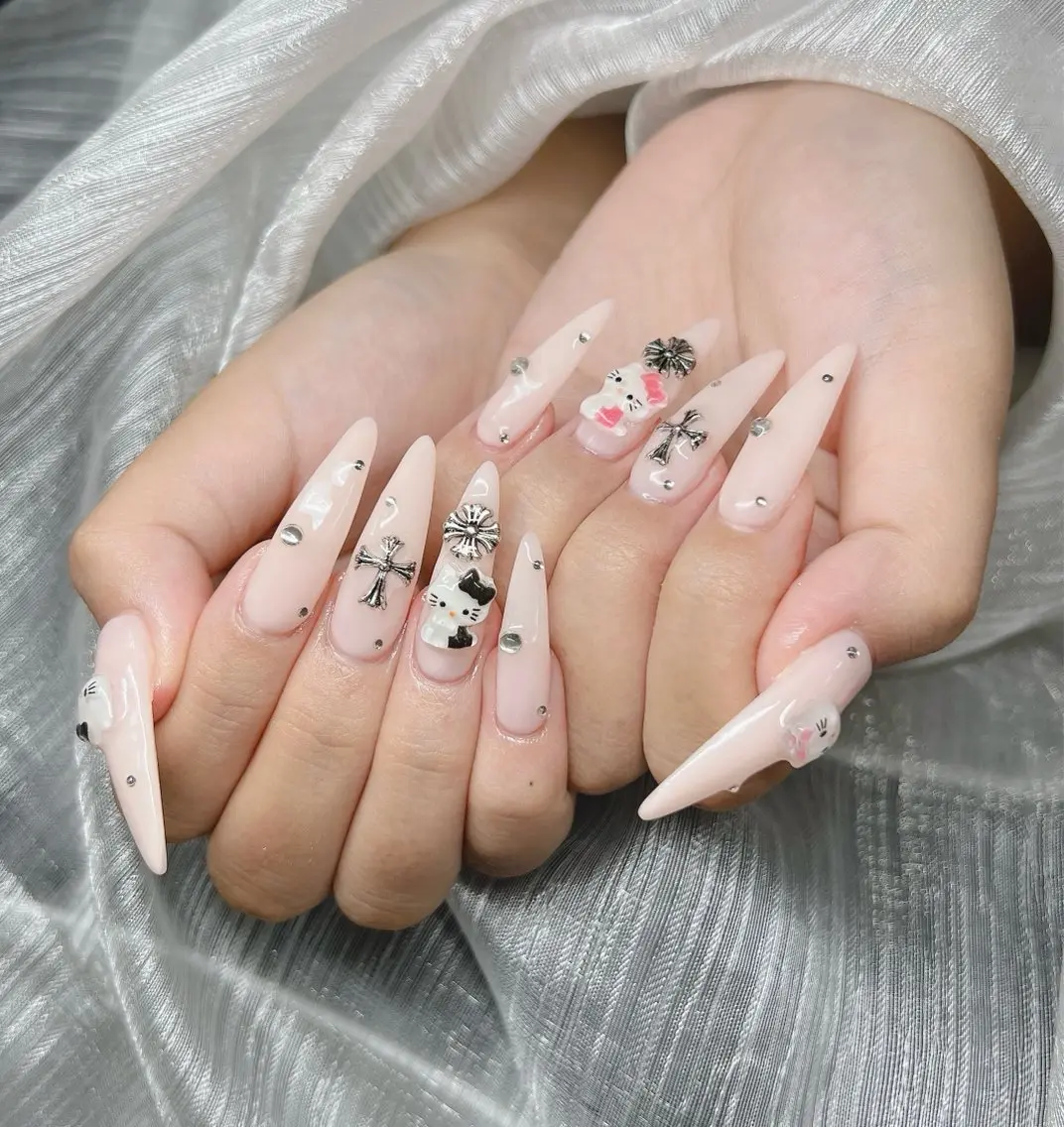 ネイル ハンドネイル Lee Nailsのネイルデザイン