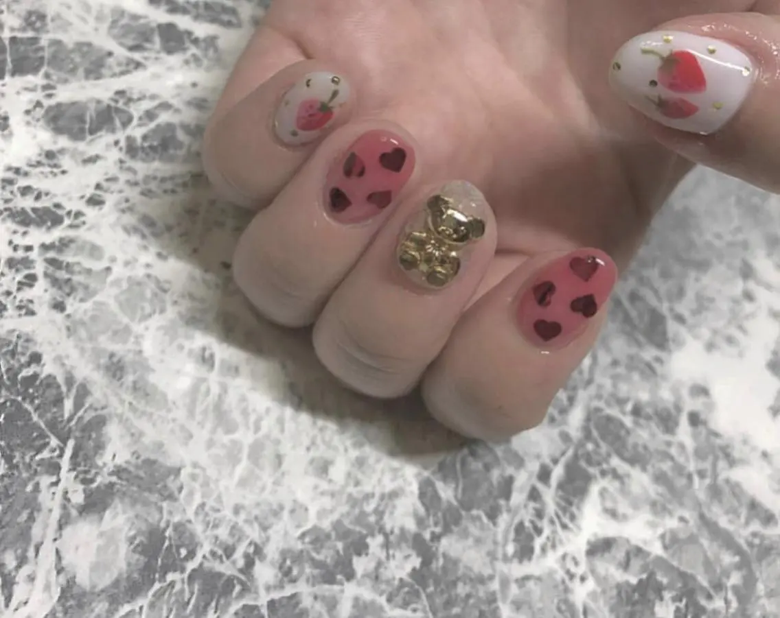 ネイル ハンドネイル パラあり！フィルイン 美フォルムのネイルデザイン