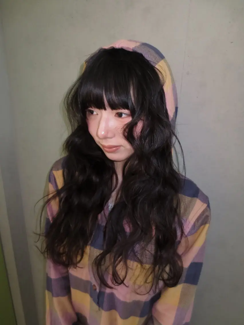 ロング カラー パーマ ヘアアレンジ ﾕﾗ / MUKUのヘアスタイル
