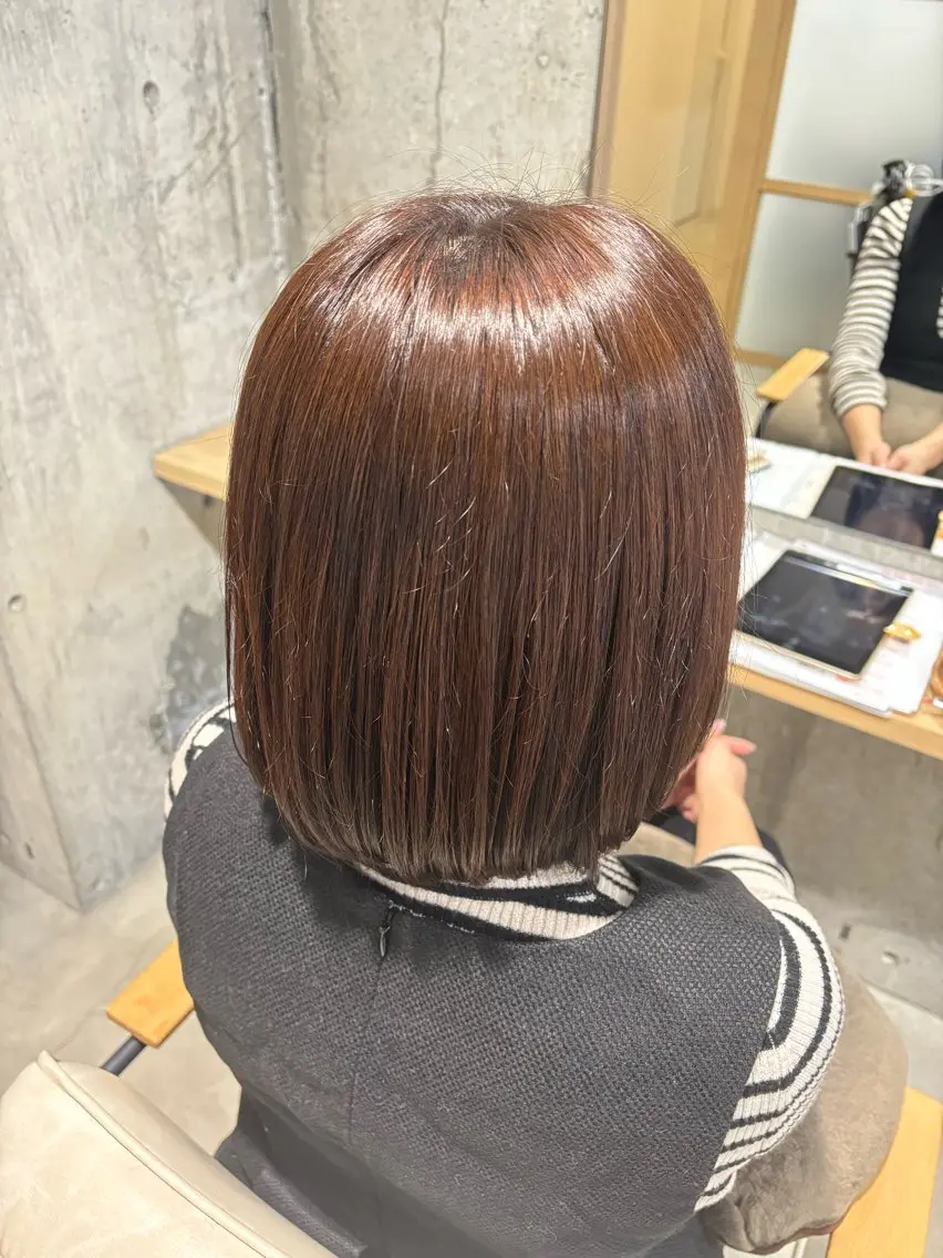 ミディアム ヘアカラー 安永識央里/大曽根/ カラーモデルのヘアスタイル