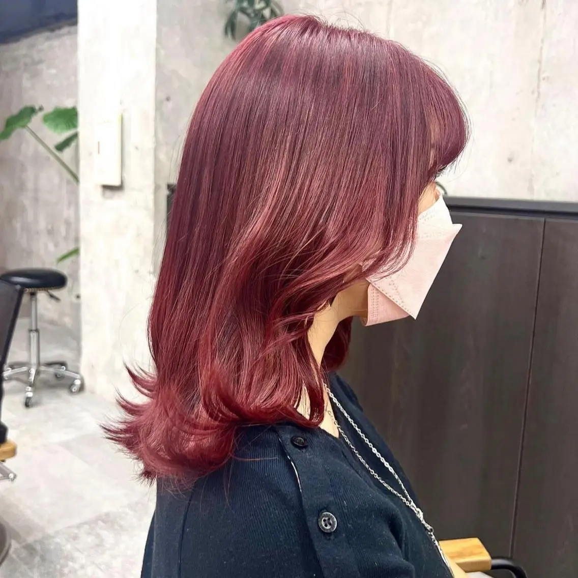 セミロング カラー レッドカラー ヘアカラー トリートメント レイヤー / メンズ 🇰🇷 細江 美紅のヘアスタイル