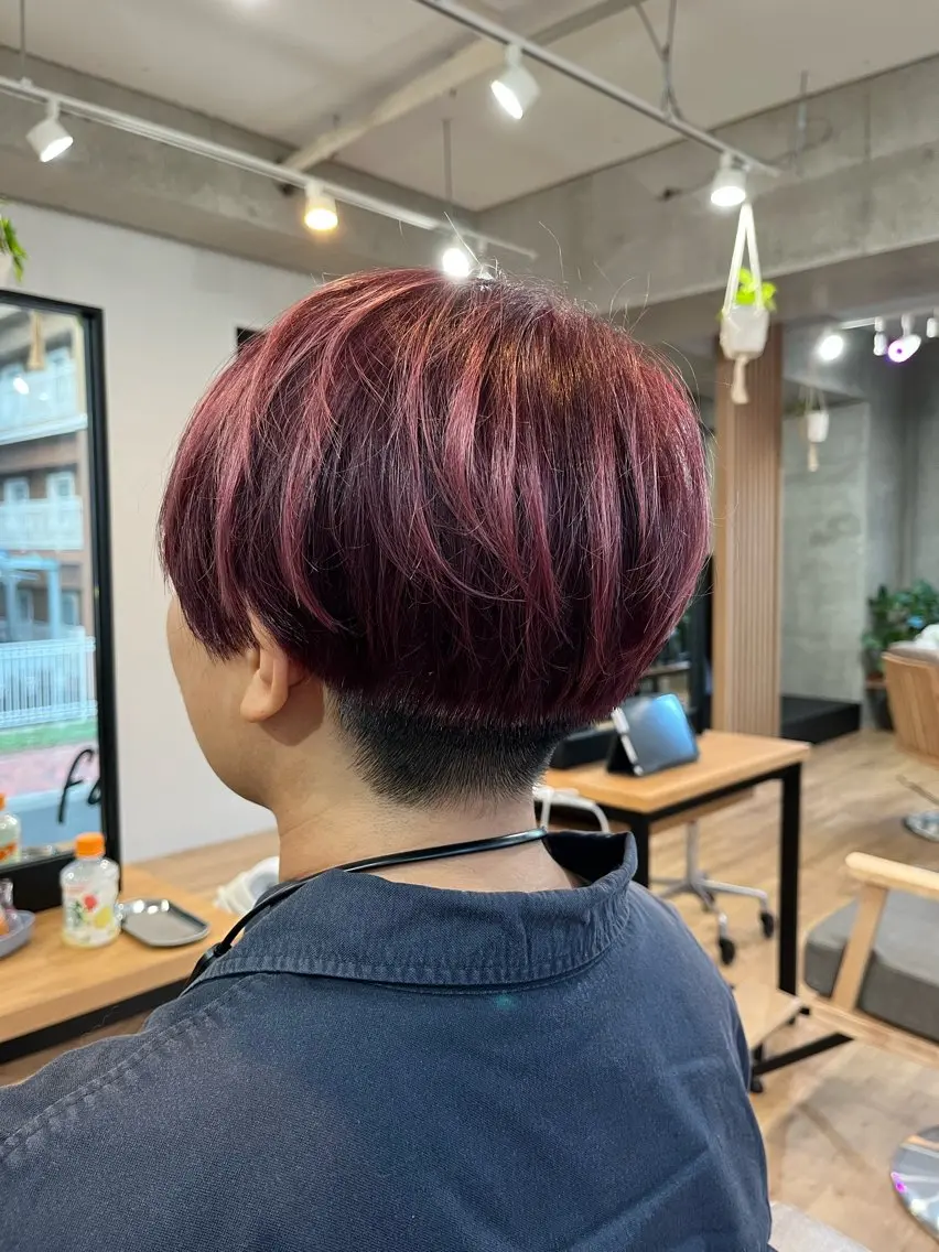 カット無しハイライト+オンカラーの写真