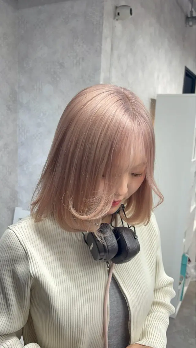 ミディアム カラー 渋谷ハイトーン/ まぉまぉのヘアスタイル