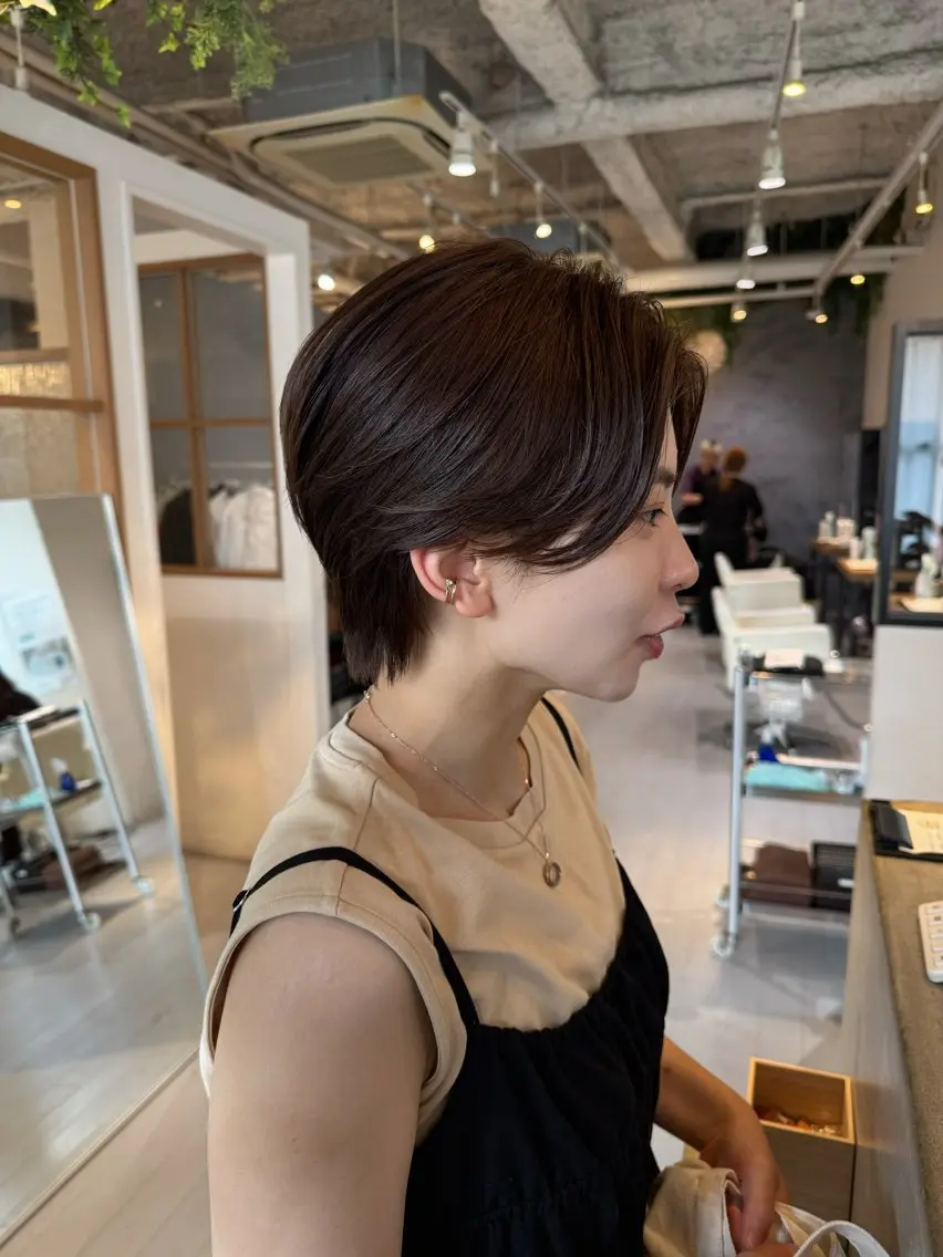 ショート ウラベヨシカ 似合わせショートボブのヘアスタイル