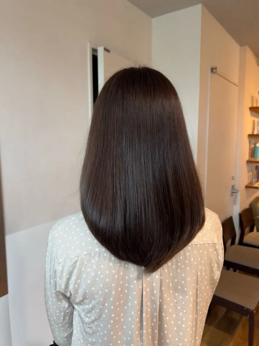 セミロング カラー ヘアカラー トリートメント ヘッドスパ ブリーチなし透明感 カラー🤍mikuのヘアスタイル
