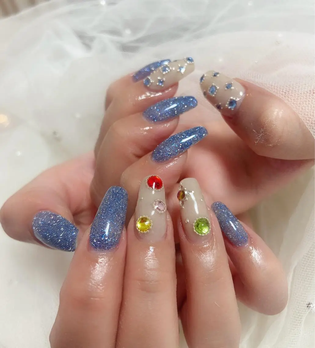 ネイル ハンドネイル ＆ME アンドミーのネイルデザイン