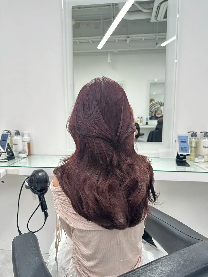 セミロング カラー ヘアカラー トリートメント ヘッドスパ ヘアセット ❄最強かわいいカラー ❄️MINA❄️のヘアスタイル