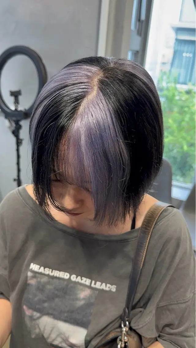 カラー 寒色ハイトーン GiseL AIRIのヘアスタイル