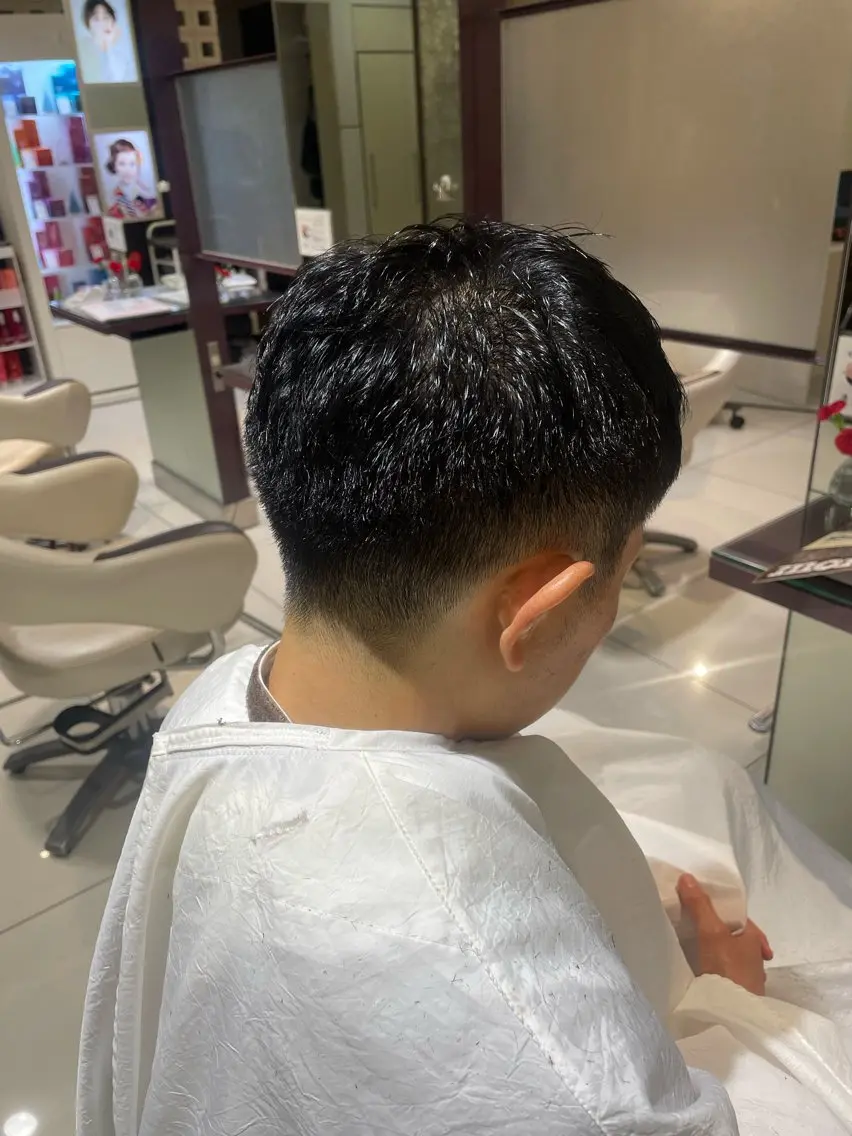 メンズ まるやま ひなこ/艶髪カラーのヘアスタイル