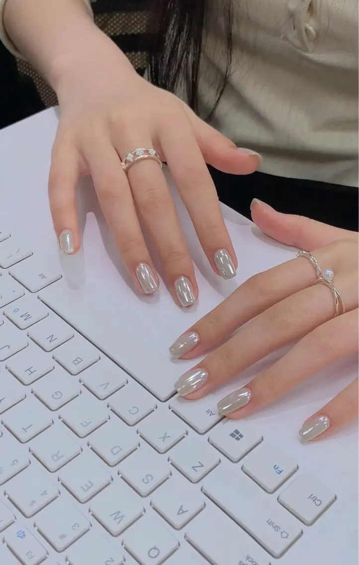 ネイル 長さ出し フレンチネイル グラデーション 韓国ネイル マグネットネイル ハンドネイル VB HEAVEN nailのネイルデザイン