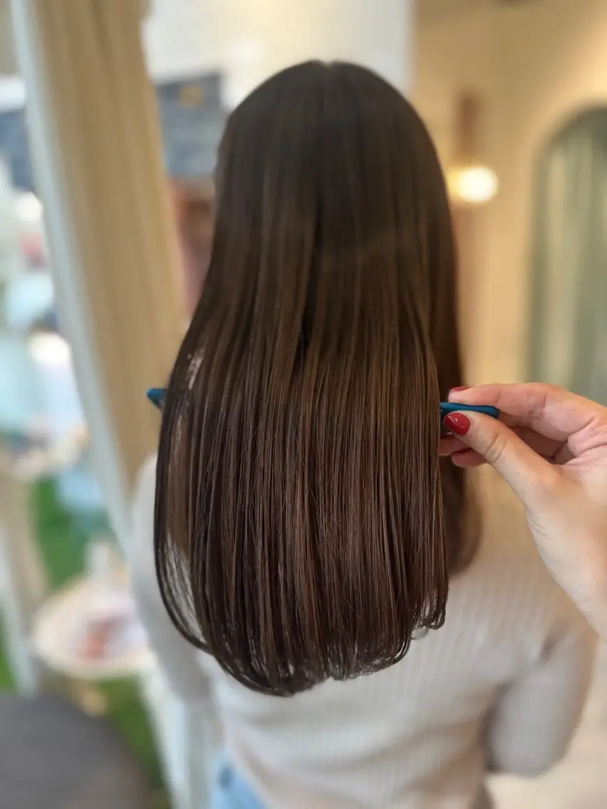 ロング カット ヘアカラー トリートメント 韓国風レイヤーカット 🇰🇷❕モカのヘアスタイル