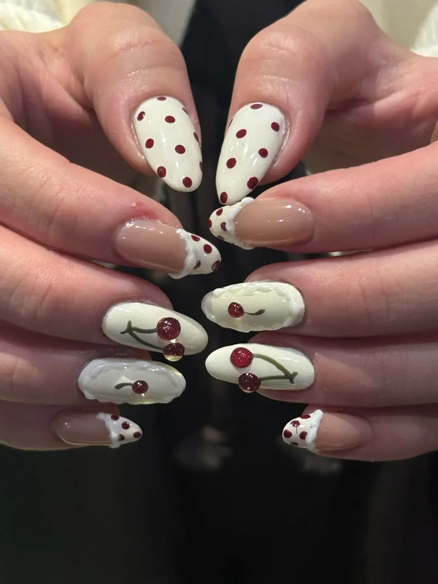 ネイル ハンドネイル 🪐富島彩夏 /海外nail🪐のネイルデザイン