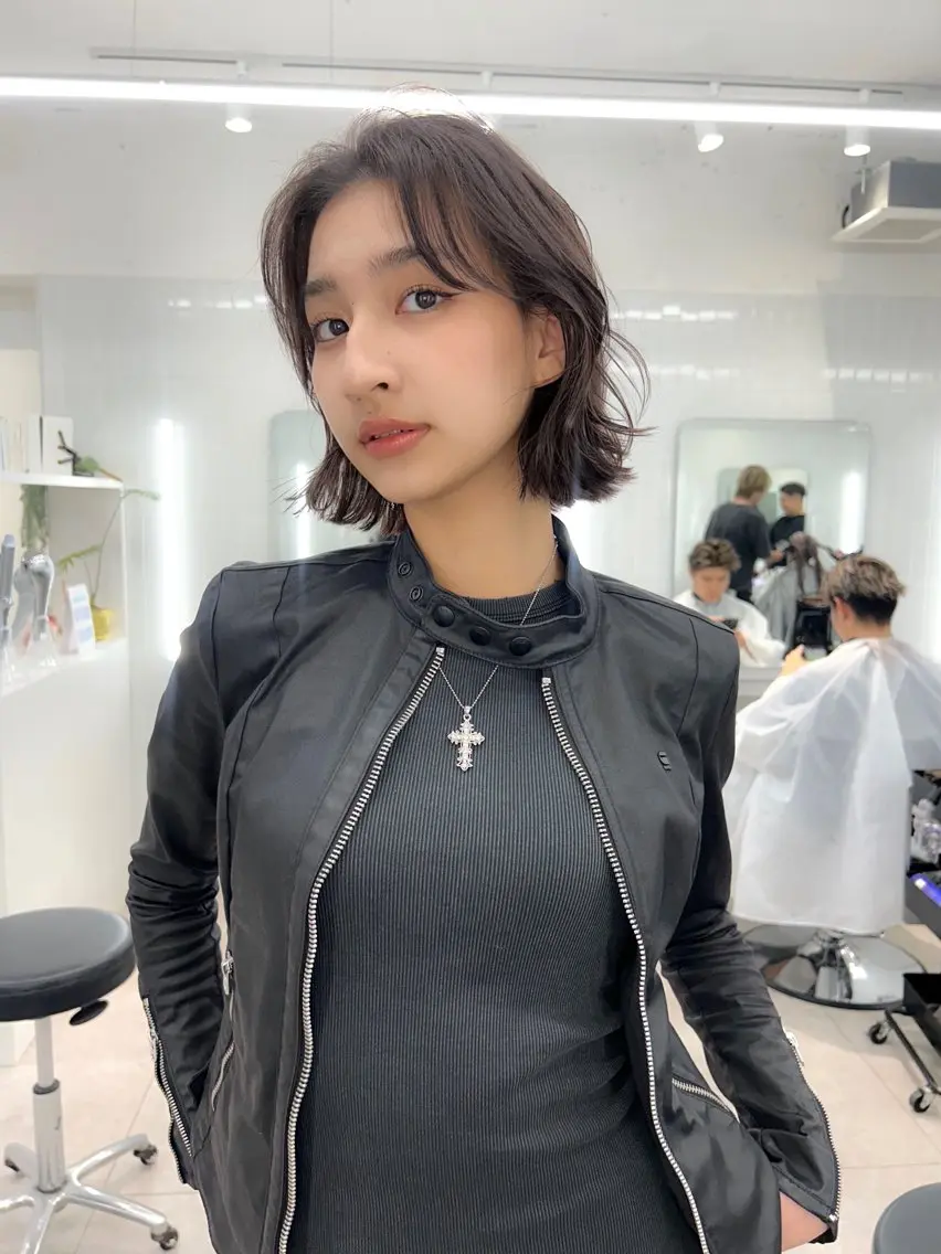 ショート カラー ヘアアレンジ 卒業式ヘアセット🎀 ヘアアレンジのヘアスタイル