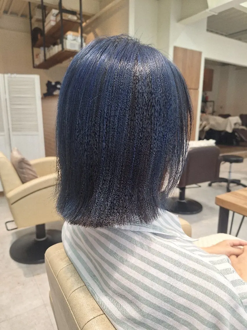 ミディアム カラー 切りっぱなしボブ ボブ 北村 恵美のヘアスタイル