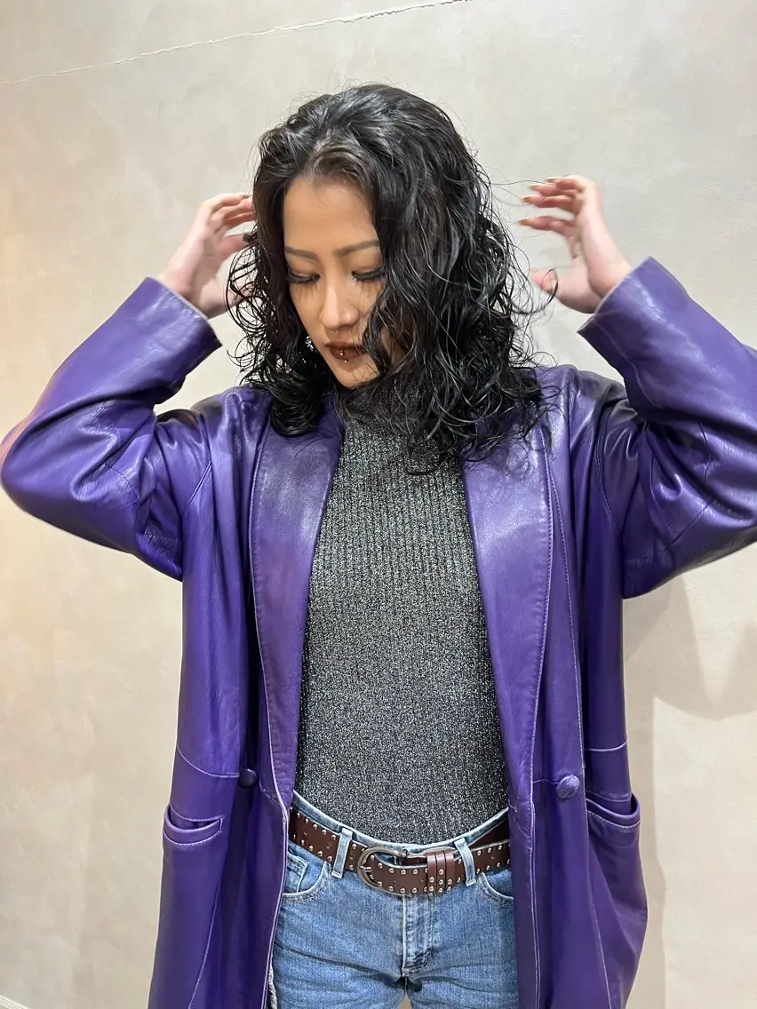 【U-25】カット&スパイラルパーマ,カーリーヘアの写真
