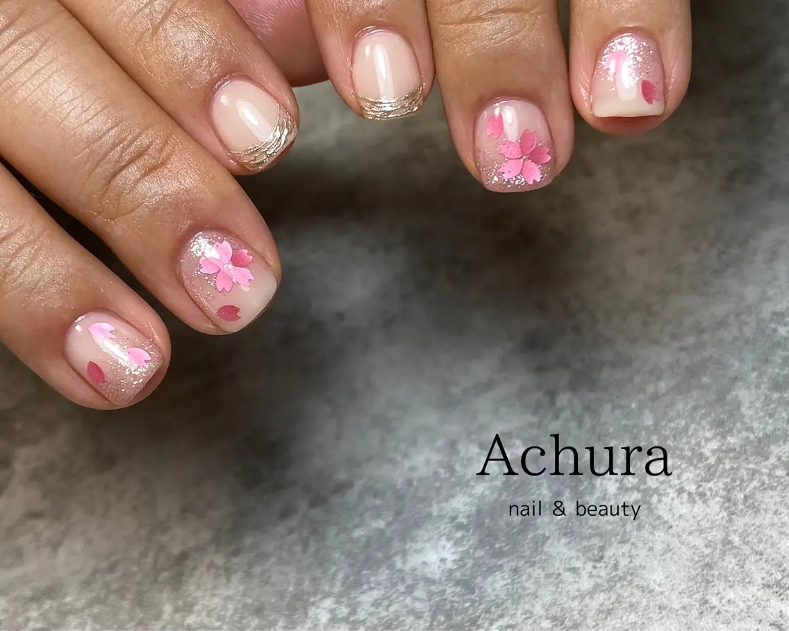 ネイル 桜ネイル Achura エチュラのマツエク・マツパデザイン
