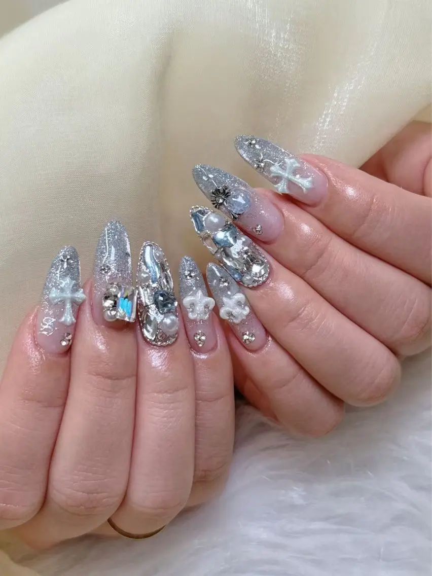 ネイル Glow Nail スカルプ専門店のネイルデザイン