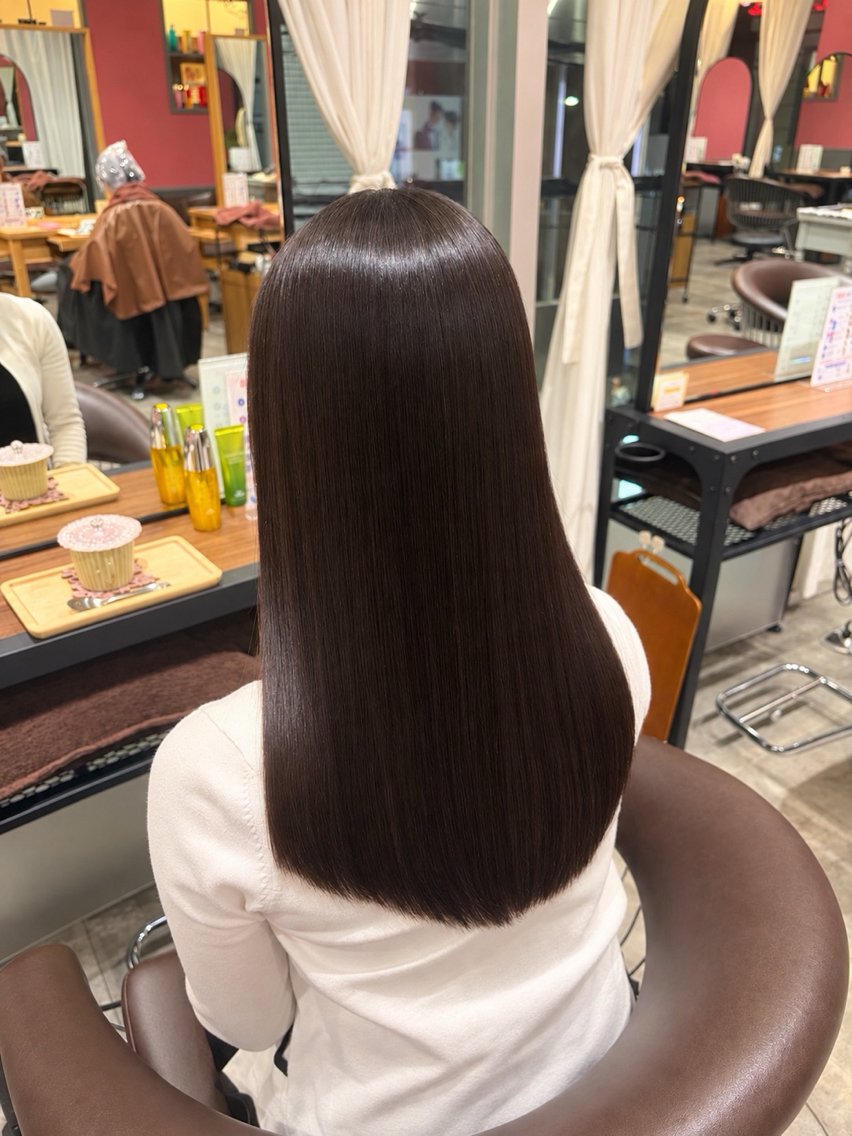 ロング カット ヘアカラー トリートメント ヘッドスパ 梅田前髪アイドル🎀 艶カラーYukinoのヘアスタイル