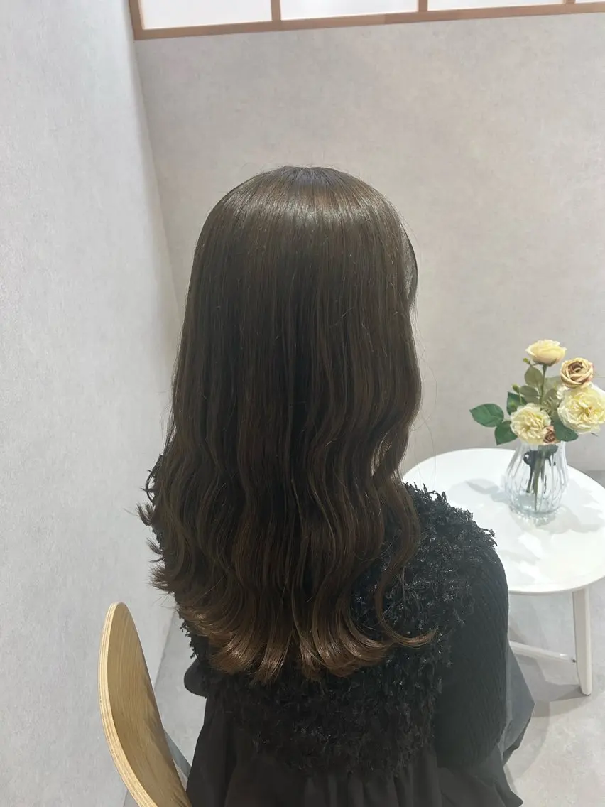 ロング Mao 🎀bob Oliveカラー🌿のヘアスタイル