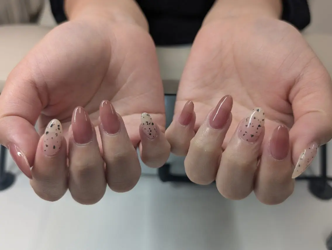 ネイル ニュアンスネイル nao. ネイルモデル募集中♡のネイルデザイン