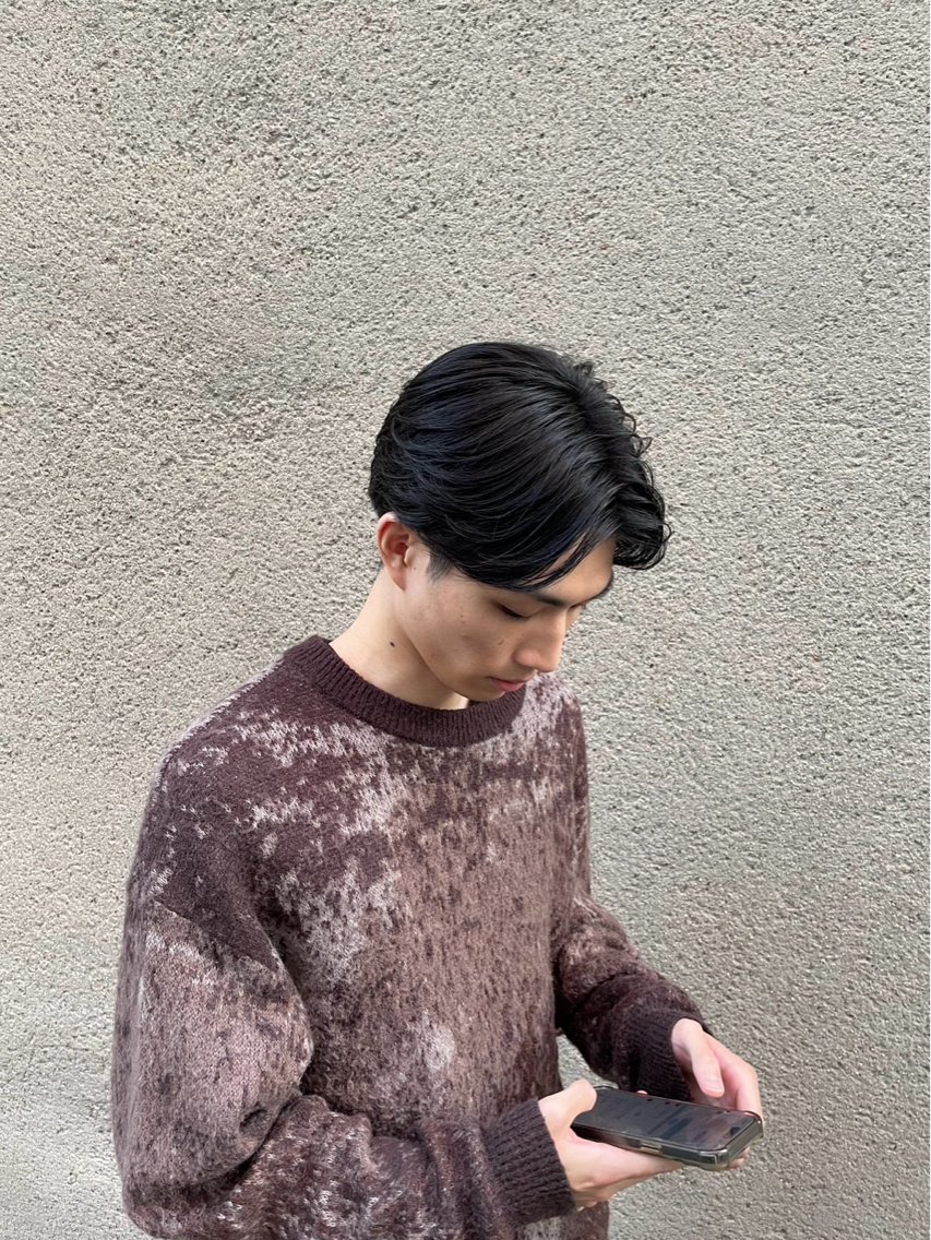メンズ センターパート マツイ モモノのヘアスタイル
