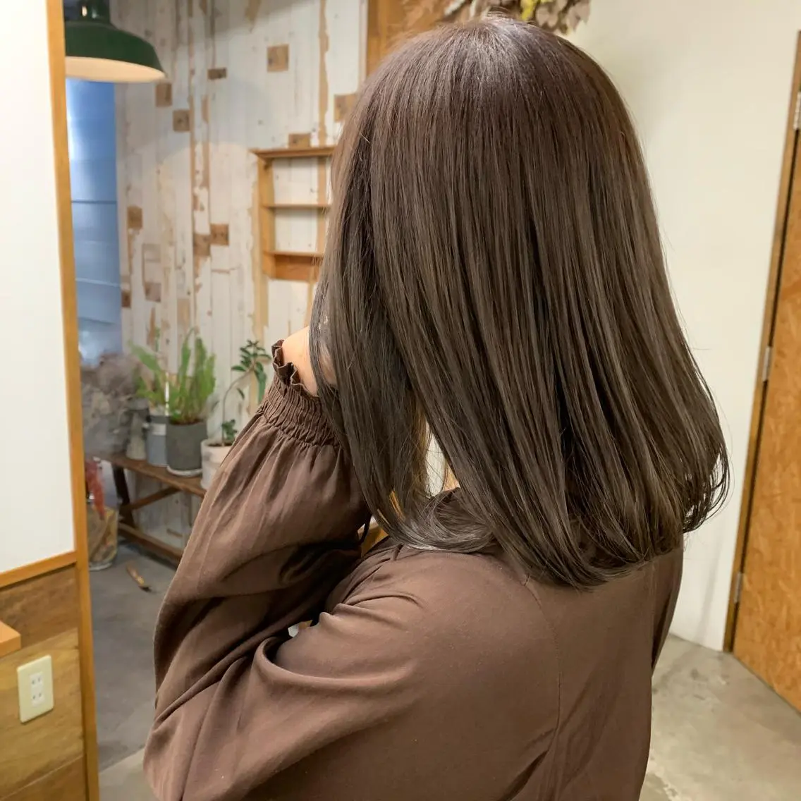 セミロング アッシュ アッシュブラウン Ririkoボブ 透明感カラー🤍のヘアスタイル