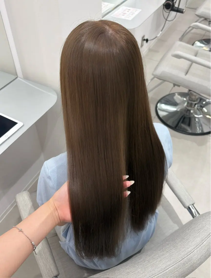 ロング 透明感color♡ Ibukiのヘアスタイル