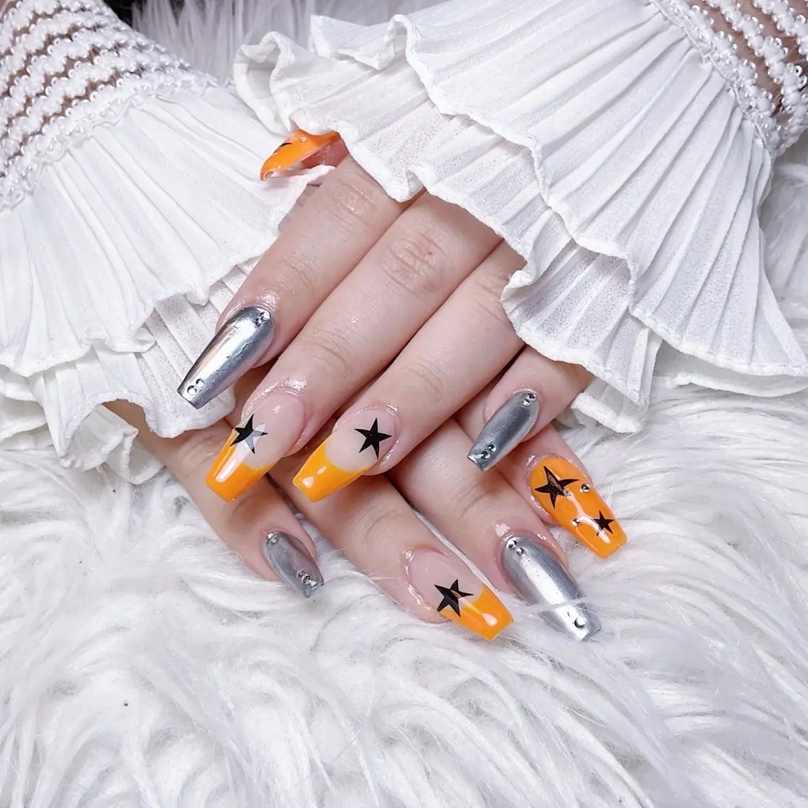 ネイル ハンドネイル 🍭Yun nail hyejin🌸のネイルデザイン