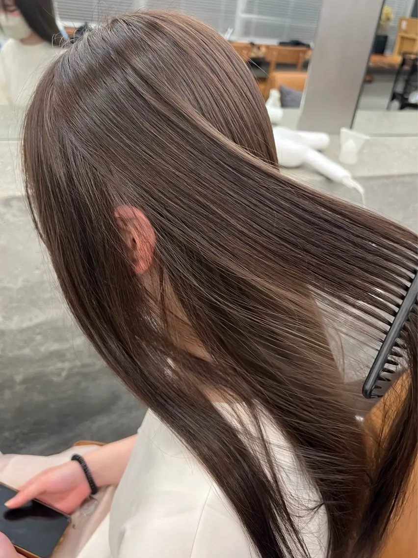 ミディアム カラー ヘアカラー ミディアムレイヤー/ 艶カラー🎀　emiのヘアスタイル
