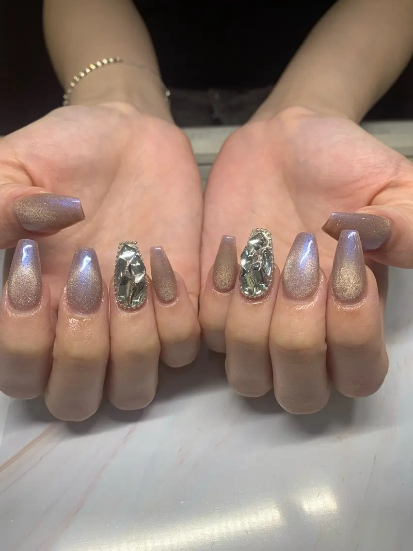 ネイル フレンチネイル ジェルネイル 韓国ネイル マグネットネイル マグネットフレンチ akina nailsのネイルデザイン