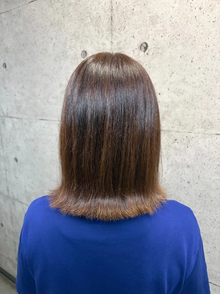 ミディアム ボブ 外ハネヘア 塚本 結稀のヘアスタイル