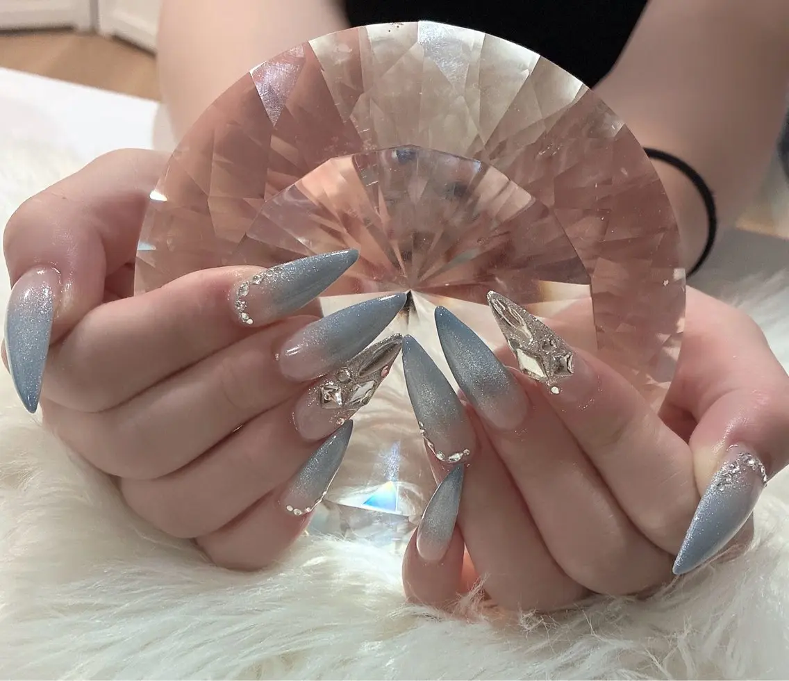 ネイル ハンドネイル LoaChaton kaeのネイルデザイン