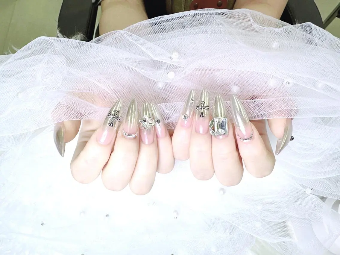 ネイル モデル募集Coco Nailのネイルデザイン