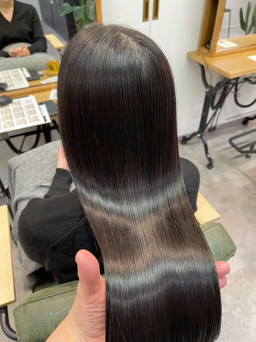 ロング カラー グレージュ オリーブグレージュ オリーブグレー ヘアカラー うる艶カラー 顔周りカット♡ikuのヘアスタイル