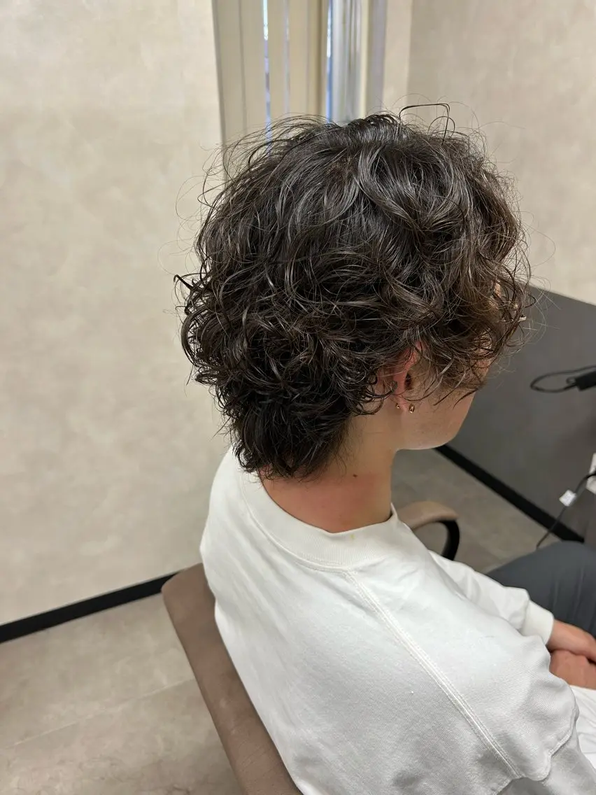 メンズ カット パーマ VIE.ORNER 土気🍀小岩井樹のヘアスタイル