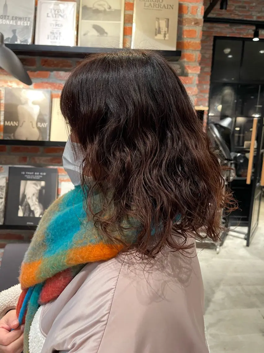 土曜日限定👩🏽‍🦱カット+パーマ(レディース限定)🌀の写真