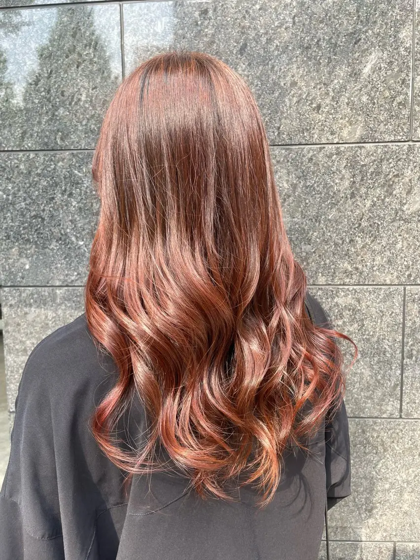 ロング カラー 鈴木 心音のヘアスタイル