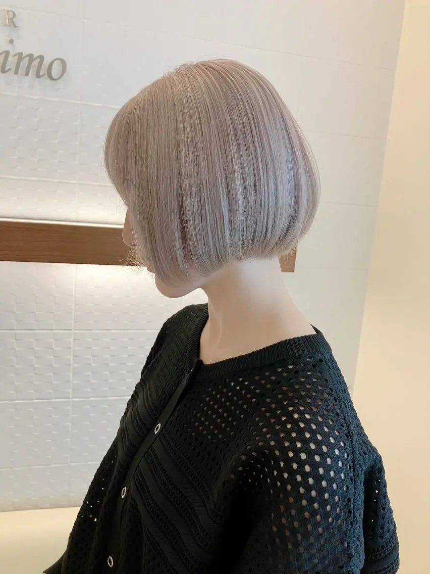ショート カラー ベージュカラー ホワイトベージュ ヘアカラー トリートメント 【ブリーチ特化】金 慶彦のヘアスタイル