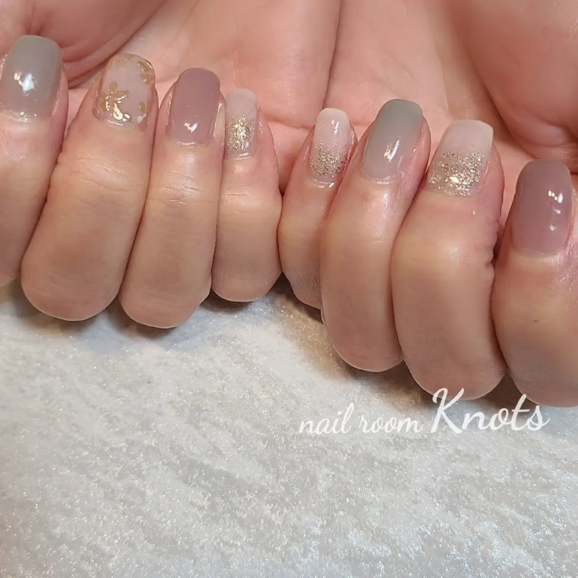 ネイル ニュアンスネイル シンプルネイル 春ネイル ﾈｲﾙﾙｰﾑ ﾉｯﾂ 八王子のネイルデザイン