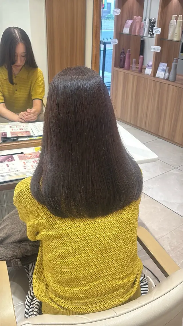 セミロング レイヤーカット 川又 愛美のヘアスタイル
