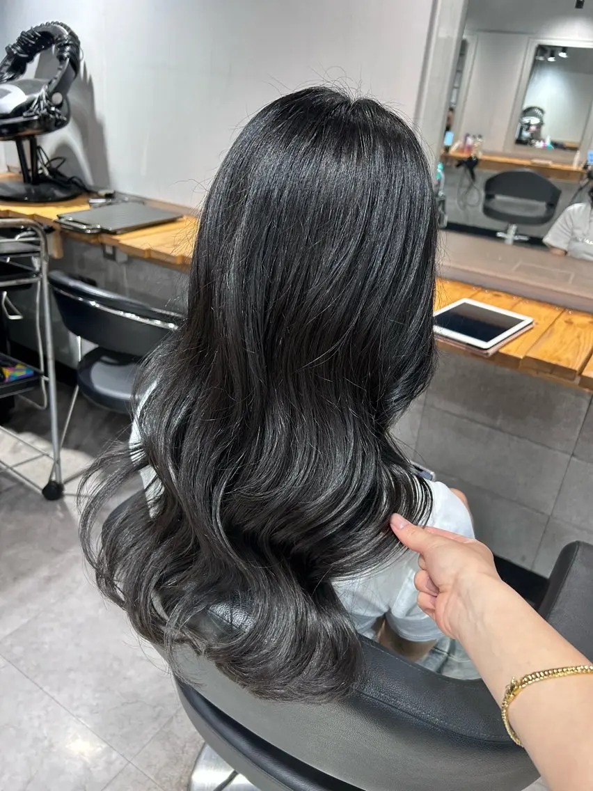 ロング レイヤーStyle 🪽菜々実のヘアスタイル