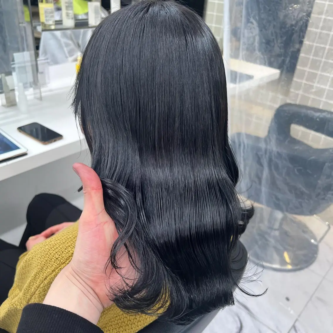 セミロング パーマ ヘアアレンジ メンズ マツエク・マツパ アイブロウ 韓国風ベージュ🤎 赤みなし🌿横浜🤎のヘアスタイル