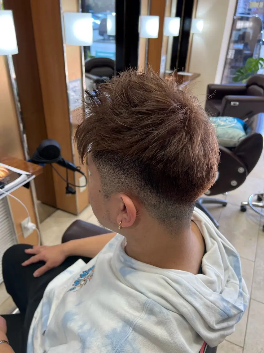 カラー メンズ 後藤 優瞳のヘアスタイル